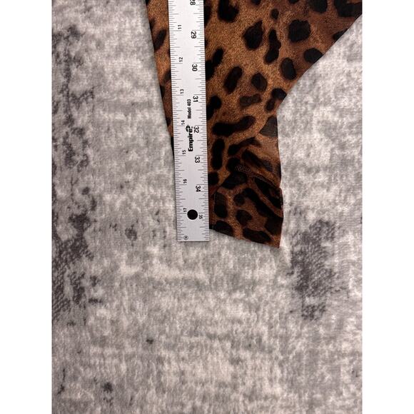 UNIF Top Medium Womens Leopard Sheer Open Front Blouse Long Sleeve - Picture 7 of 8